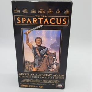 Spartacus VHS Movie 2 Tapes Kirk Douglas